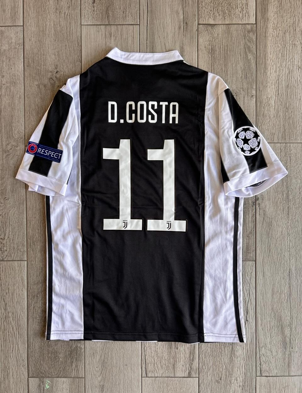 Juventus 2017-18 Local - Imagen 4