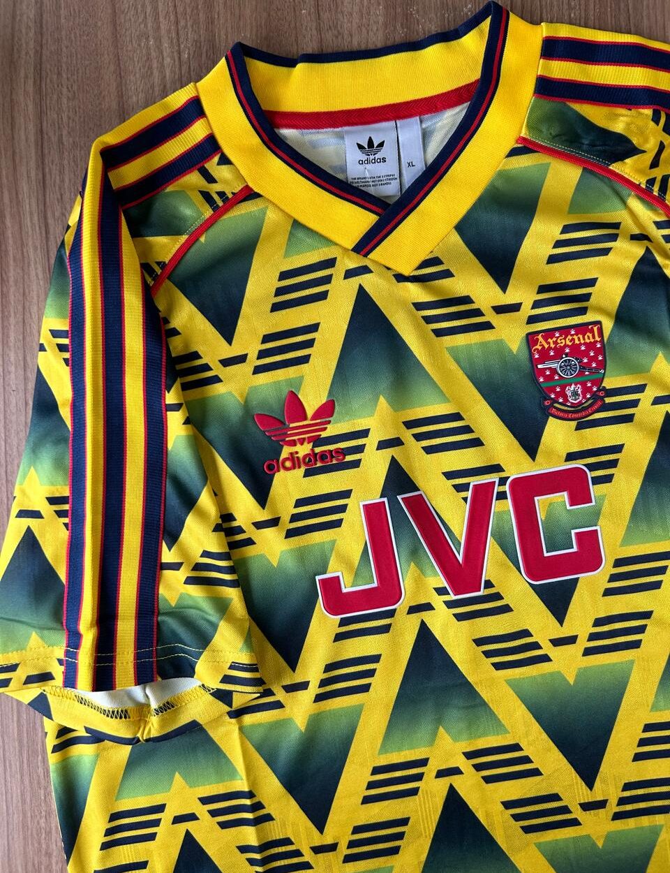 Arsenal 1991-92 Visita - Imagen 3
