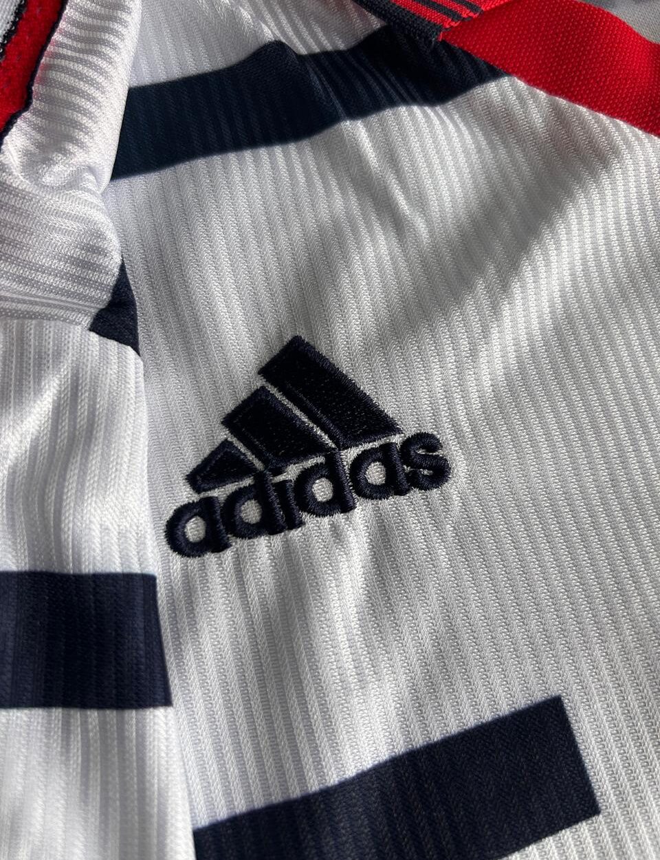 Bayern Munich 1998-01 Local - Imagen 4