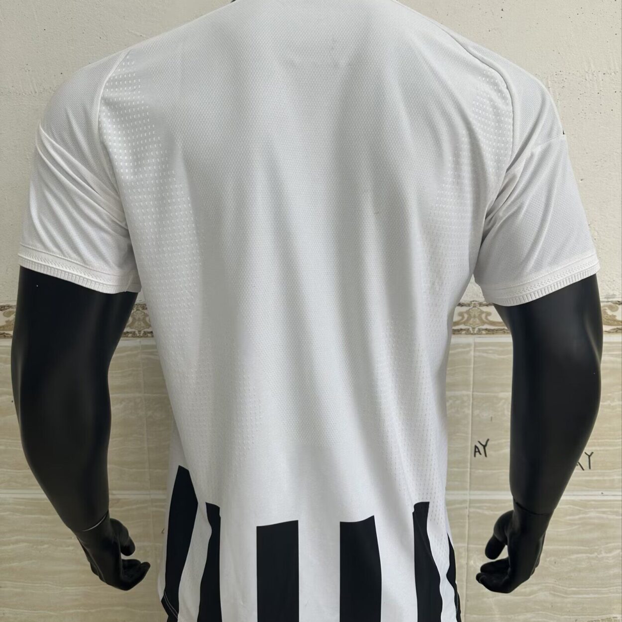 Juventus 2026-27 Local V. Jugador - Imagen 3