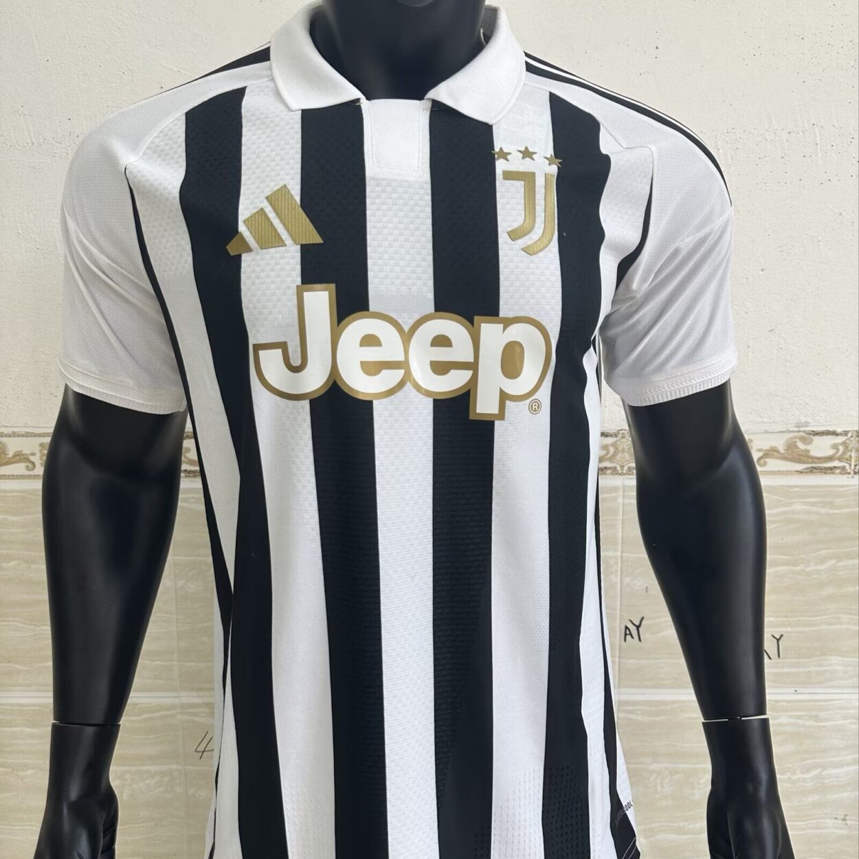 Juventus 2026-27 Local V. Jugador - Imagen 4