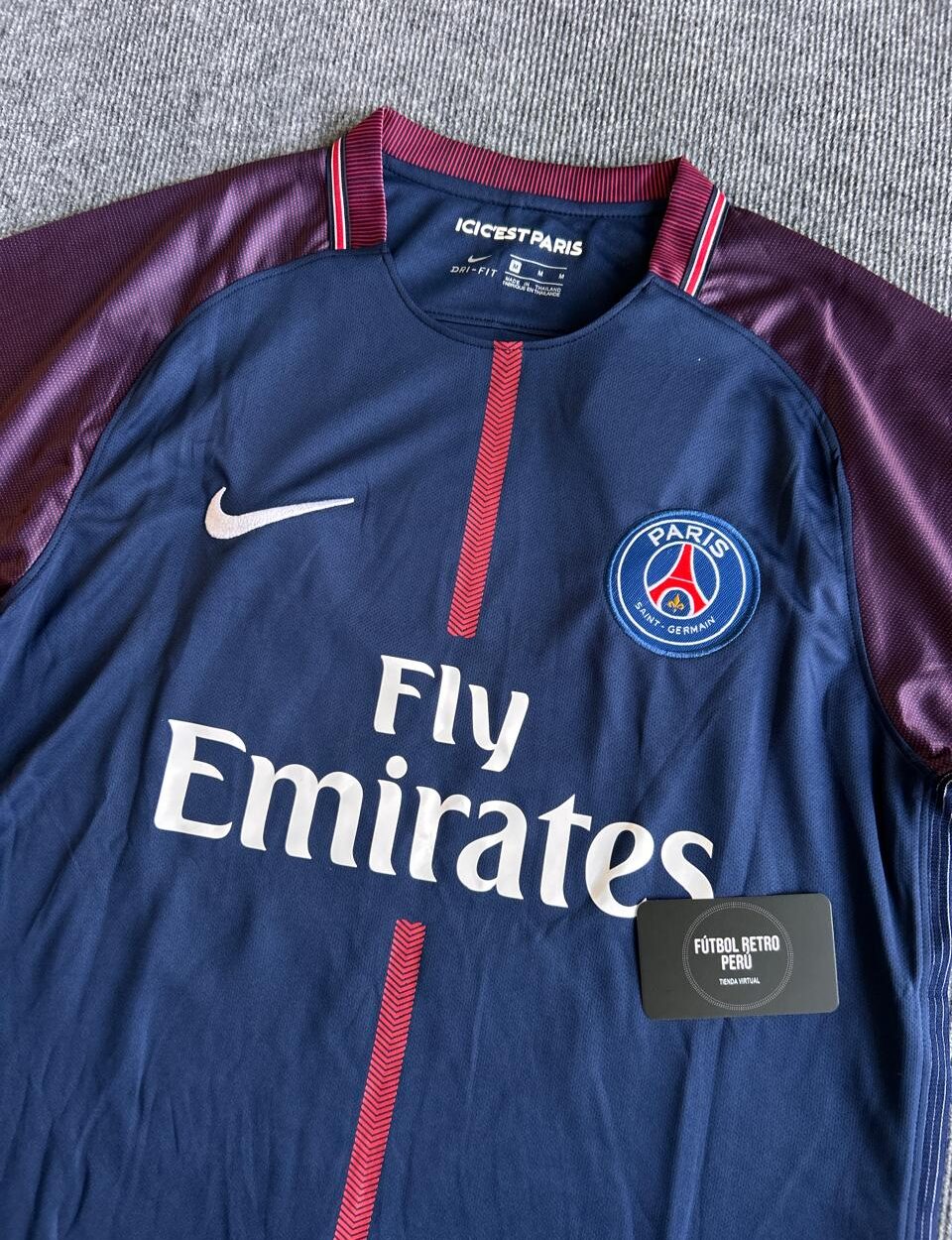 PSG 2017-18 Local - Imagen 4