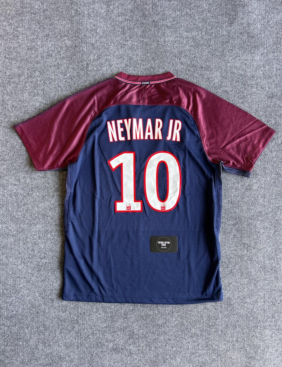 PSG 2017-18 Local - Imagen 5