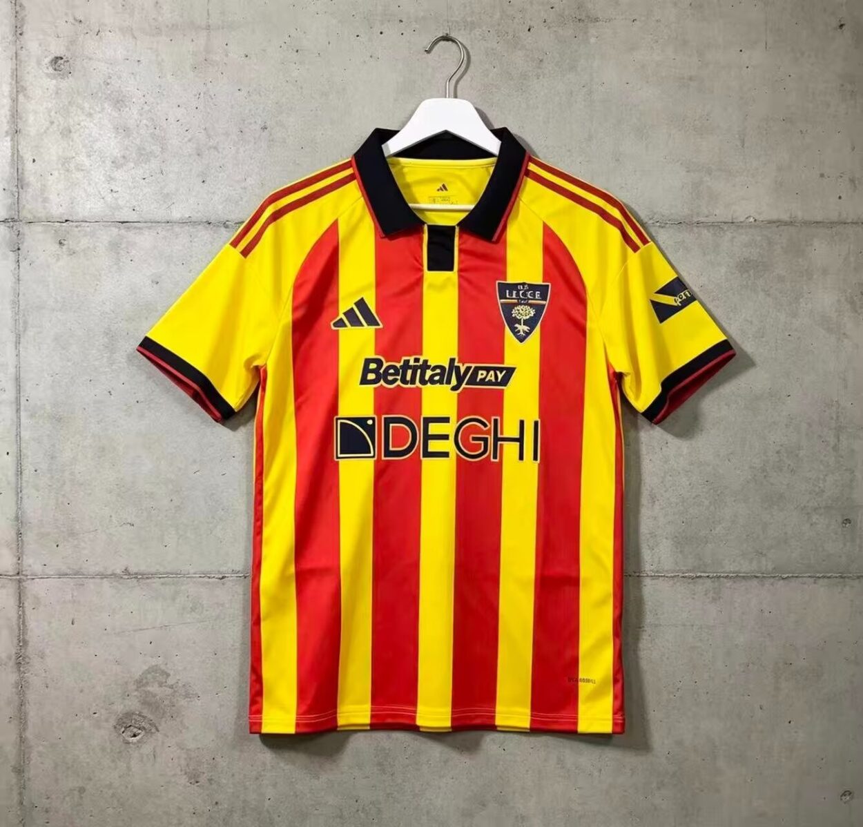 LECCE 2026 2027 LOCAL