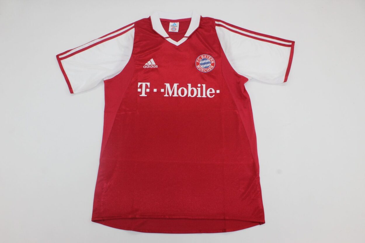 BAYERN MUNICH LOCAL 2003 2004
