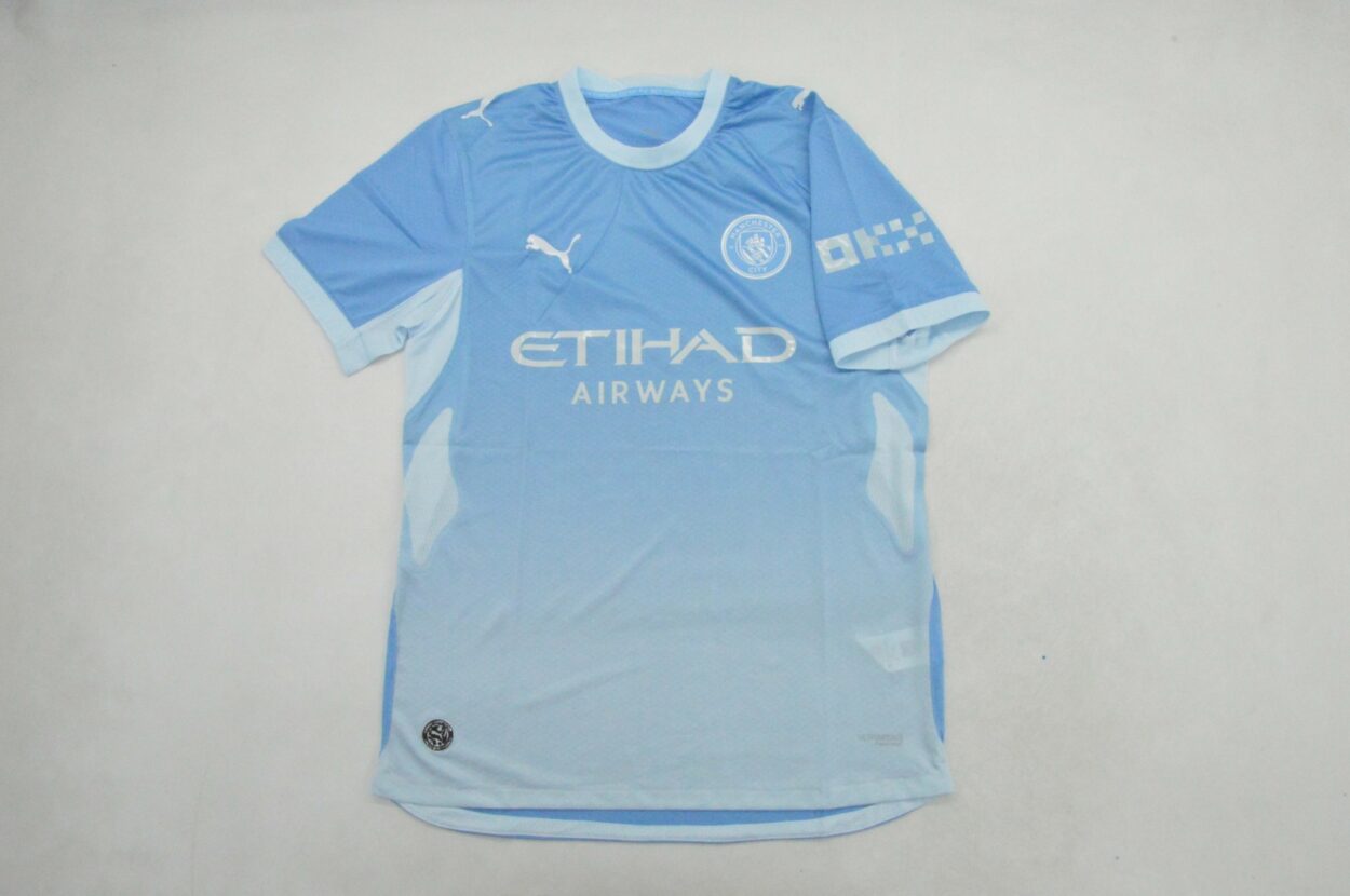 MANCHESTER CITY LOCAL VERSION JUGADOR 2026 2027